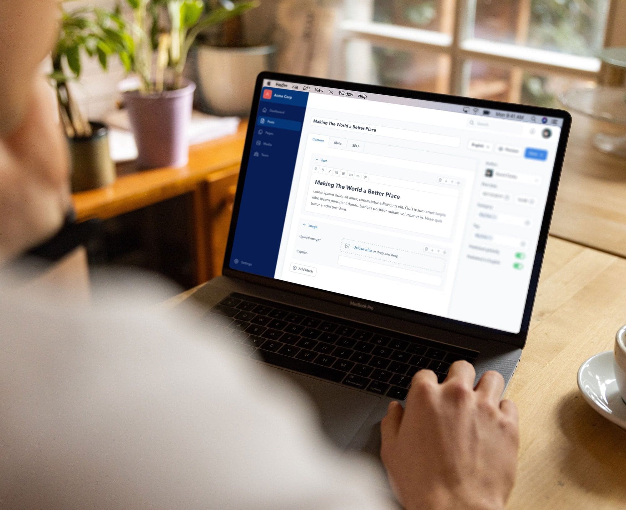 Ein individuelles Content Management System erleichtert die Pflege eurer Website-Inhalte maßgeblich.